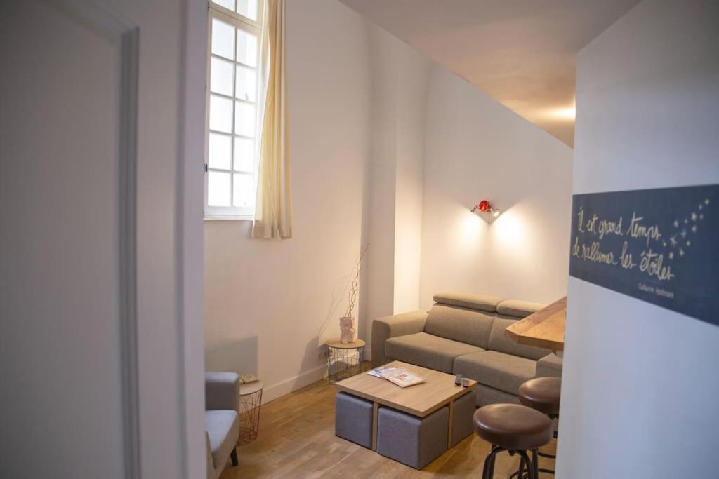 L'Authentique, Duplex, Centre Historique, Wifi Apartment Монпелие Екстериор снимка