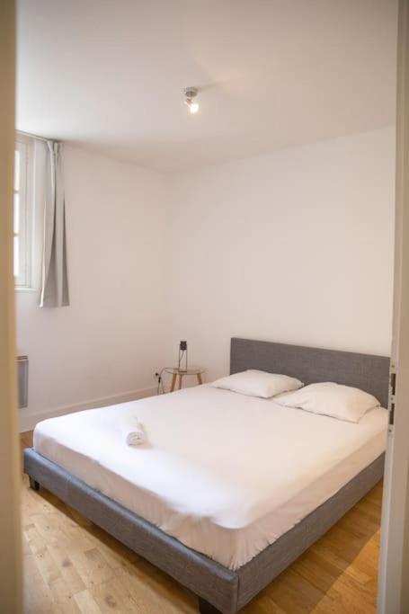 L'Authentique, Duplex, Centre Historique, Wifi Apartment Монпелие Екстериор снимка